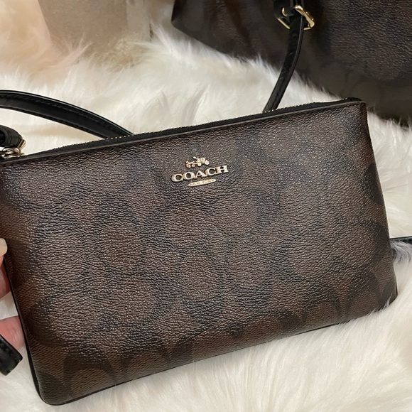 Coach Bundle - Picture 2 of 10